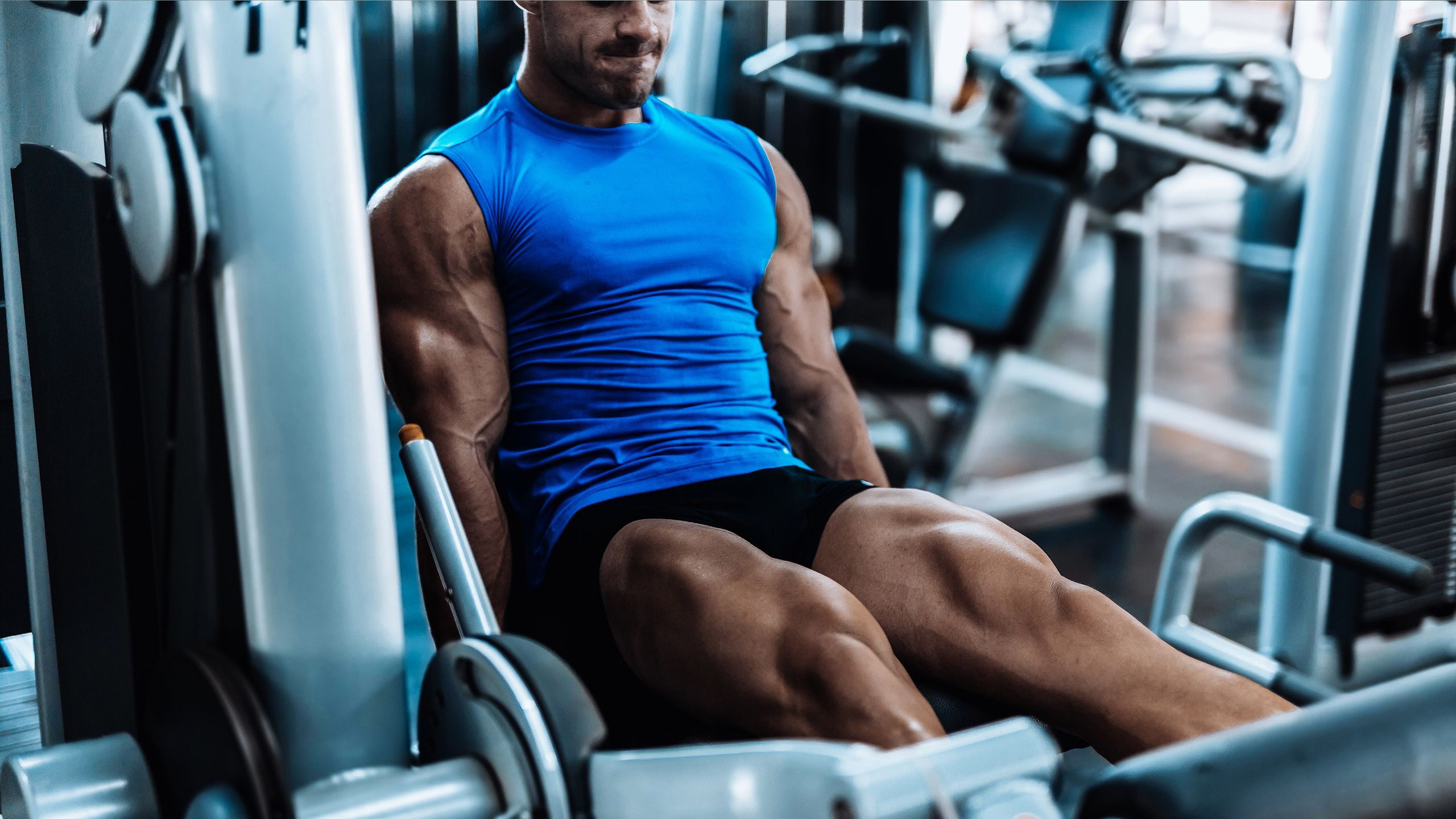 Guía para fortalecer y definir tus piernas y glúteos